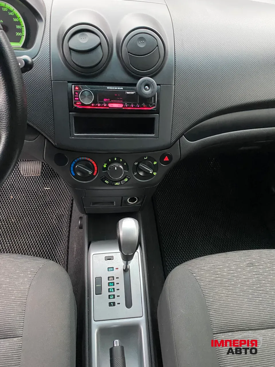 Chevrolet Aveo - фото 13