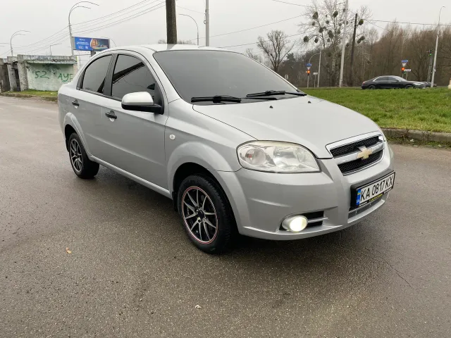 Chevrolet Aveo - фото 4