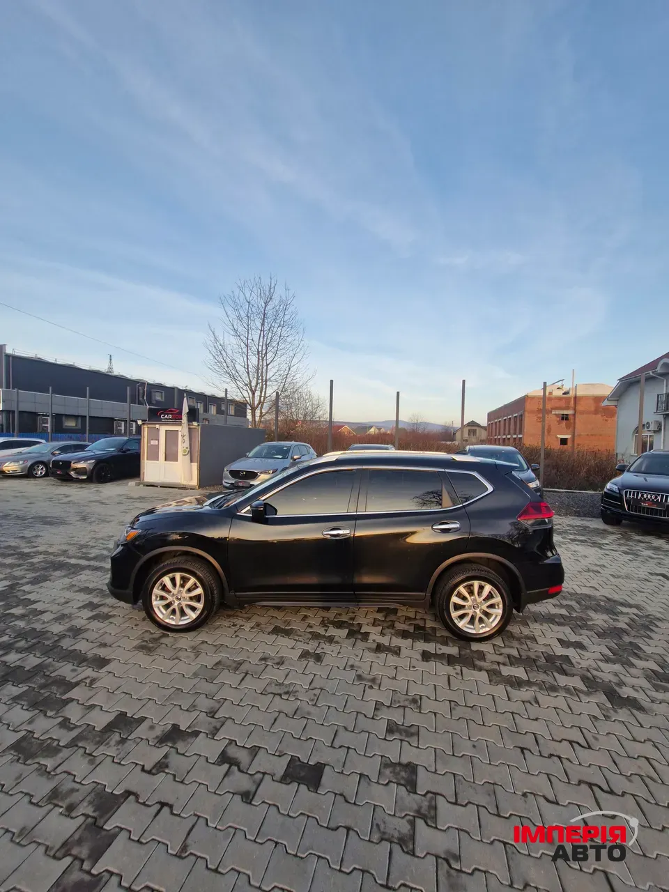 Nissan Rogue - фото 12