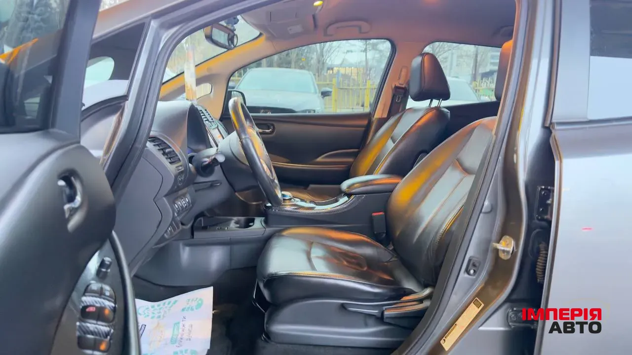 Nissan Leaf - фото 4