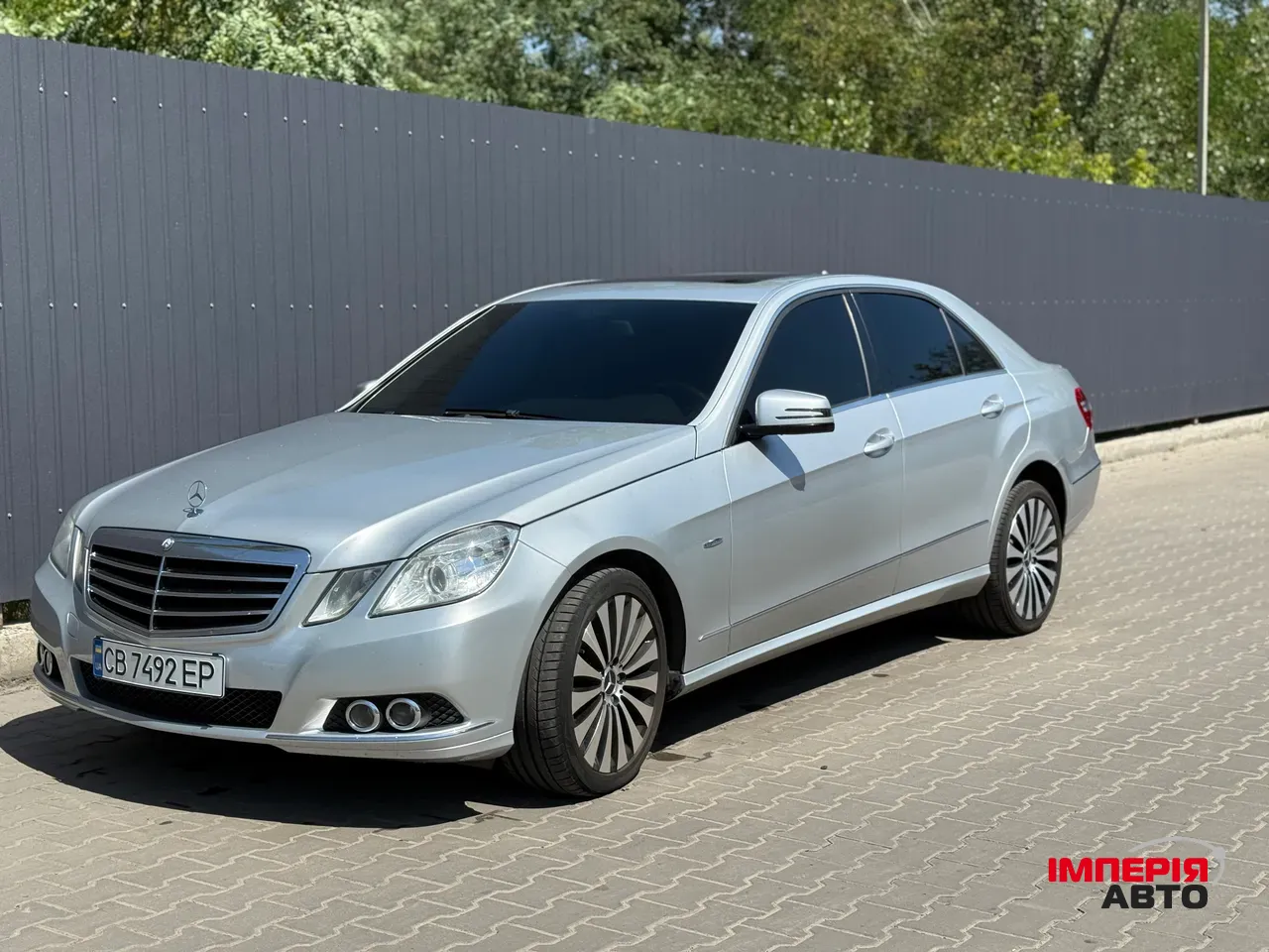 Mercedes-Benz E-Класс - фото 18