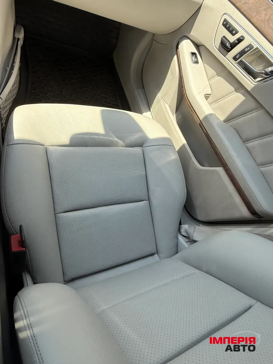 Mercedes-Benz E-Класс - фото 8