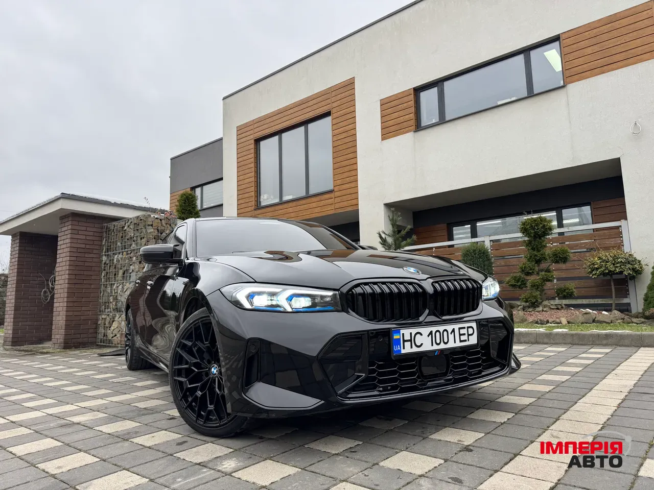 BMW 3 серії - фото 1