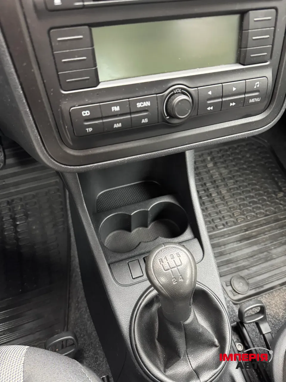 Skoda Fabia - фото 30