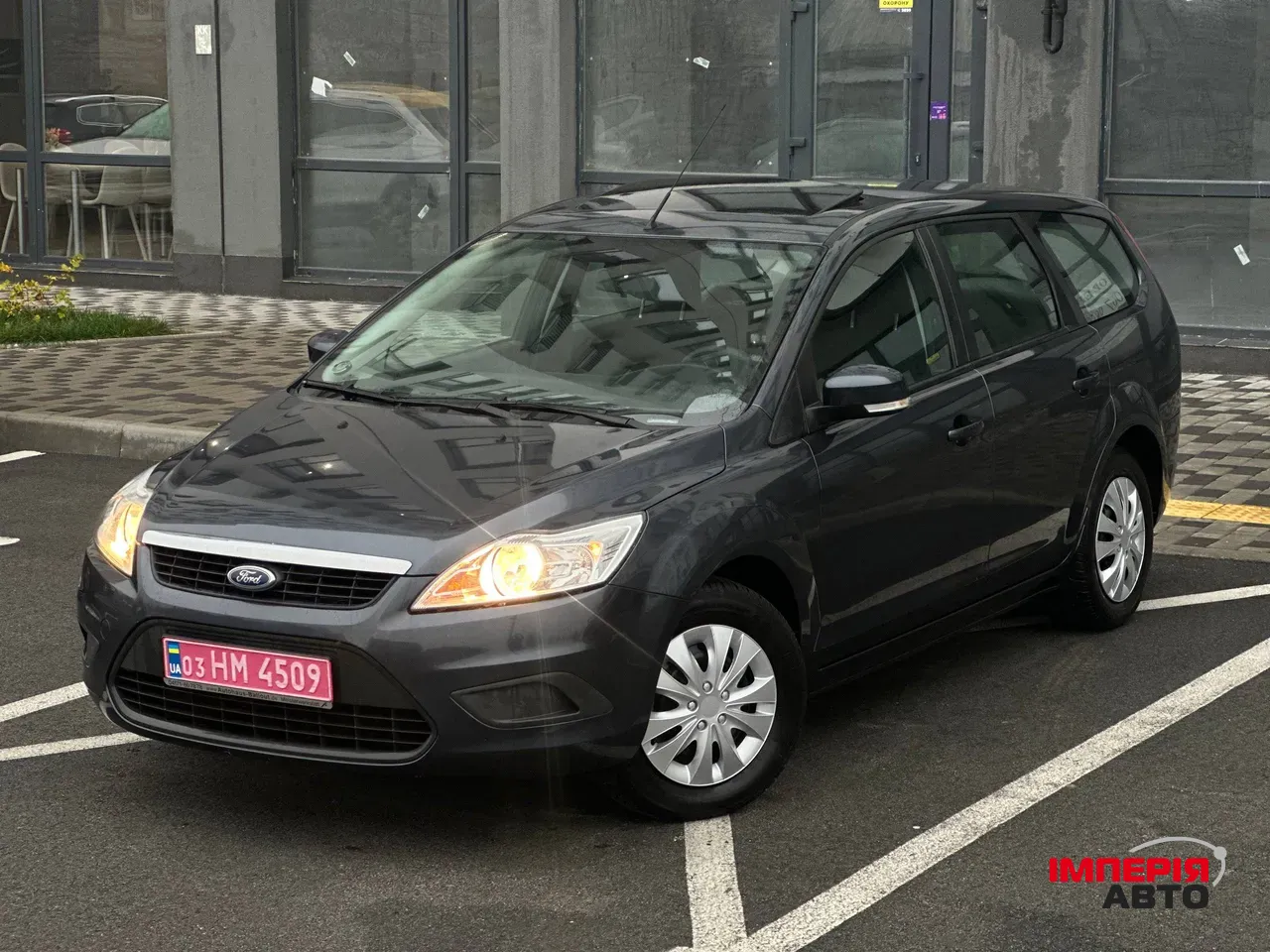 Ford Focus - фото 1