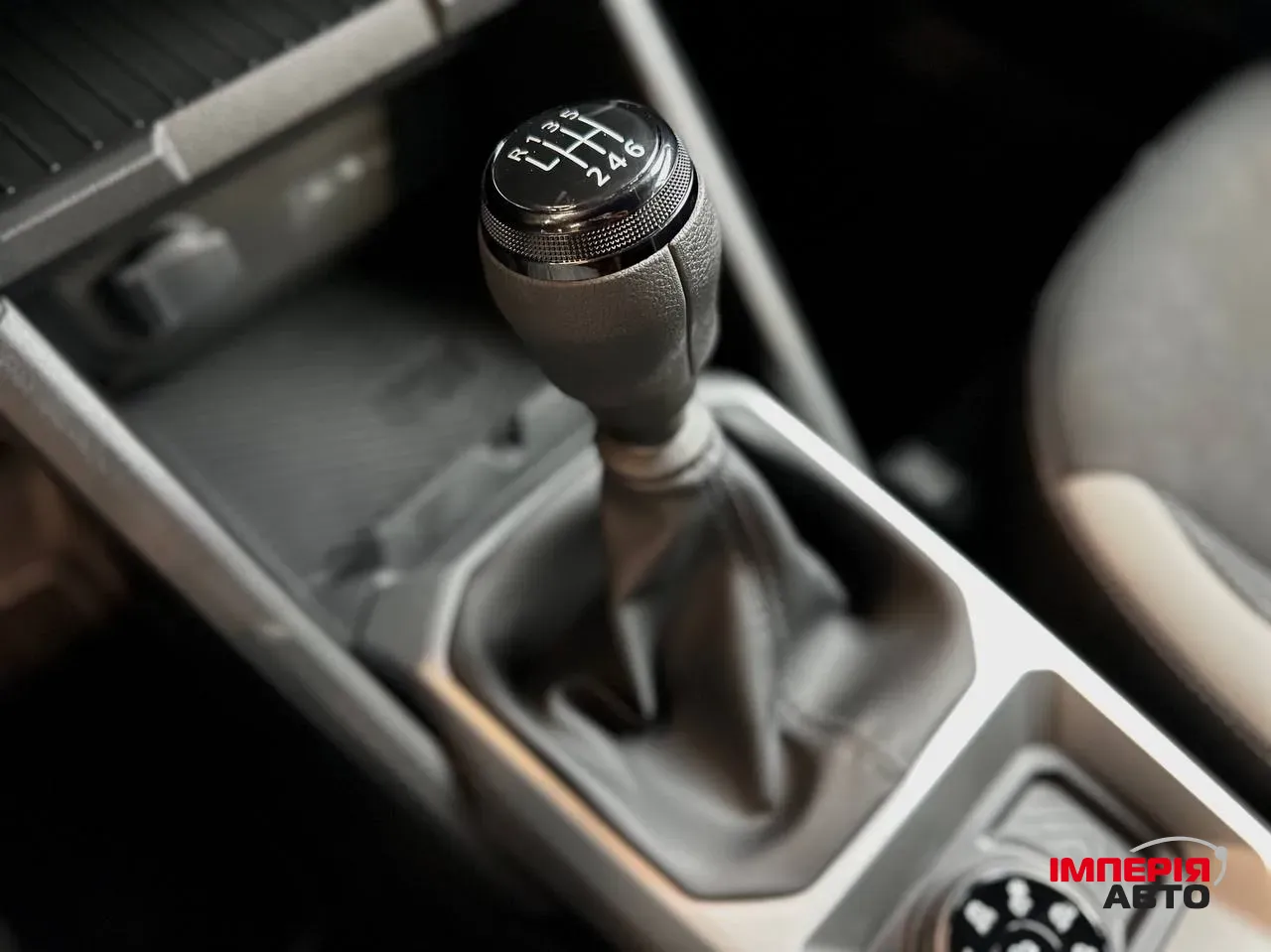 Renault Duster - фото 17