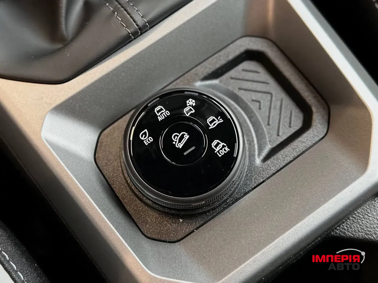 Renault Duster - фото 16