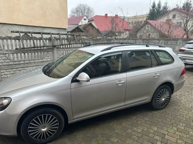 Volkswagen Golf - фото 4