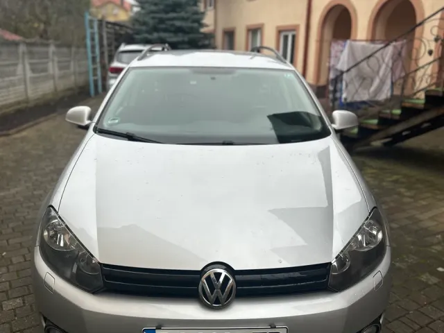 Volkswagen Golf - фото 2