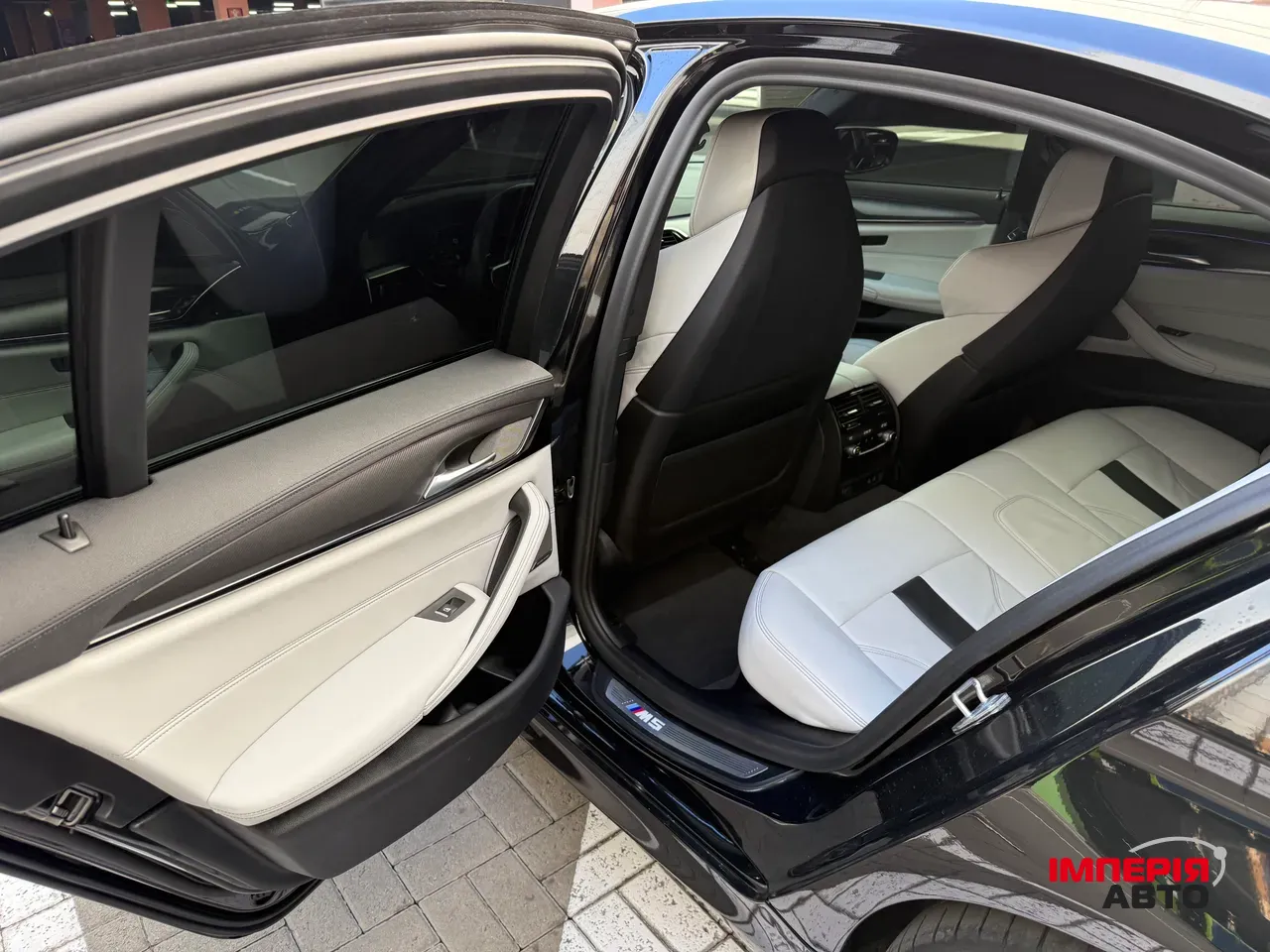 BMW M5 - фото 14