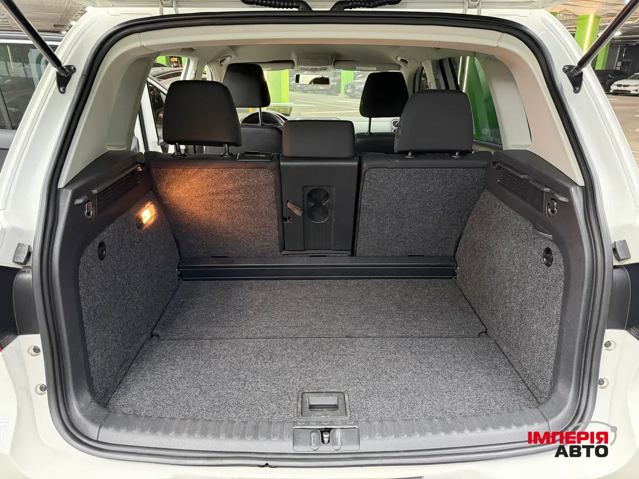 Volkswagen Tiguan - фото 15