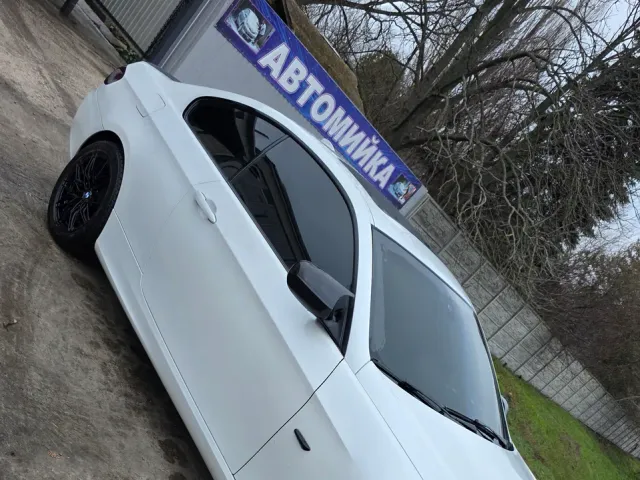 BMW 3 серії - фото 3