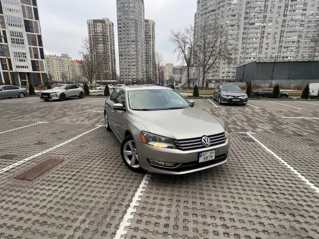 Volkswagen Passat (North America and China) - фото 1