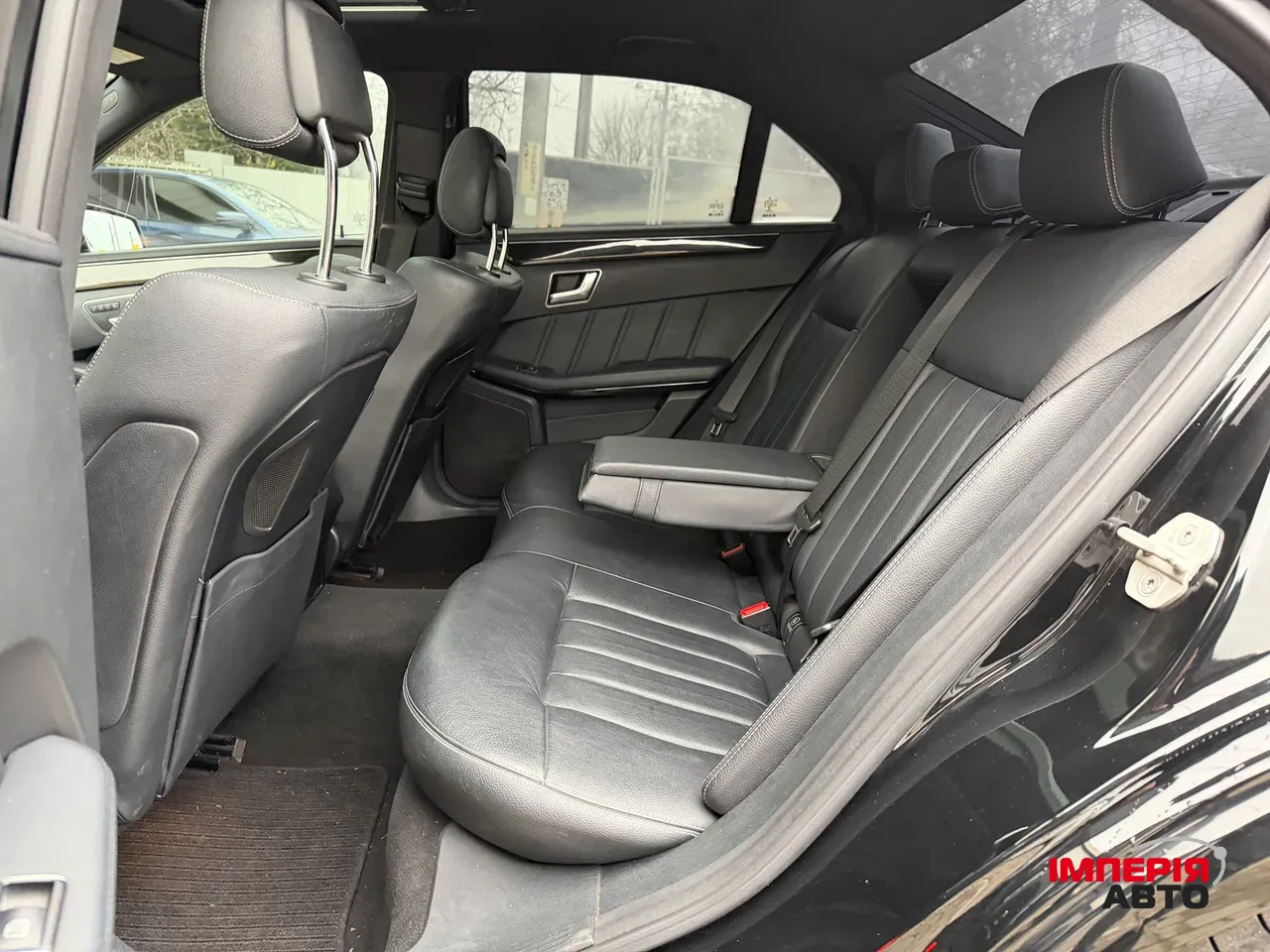 Mercedes-Benz E-Класс - фото 20