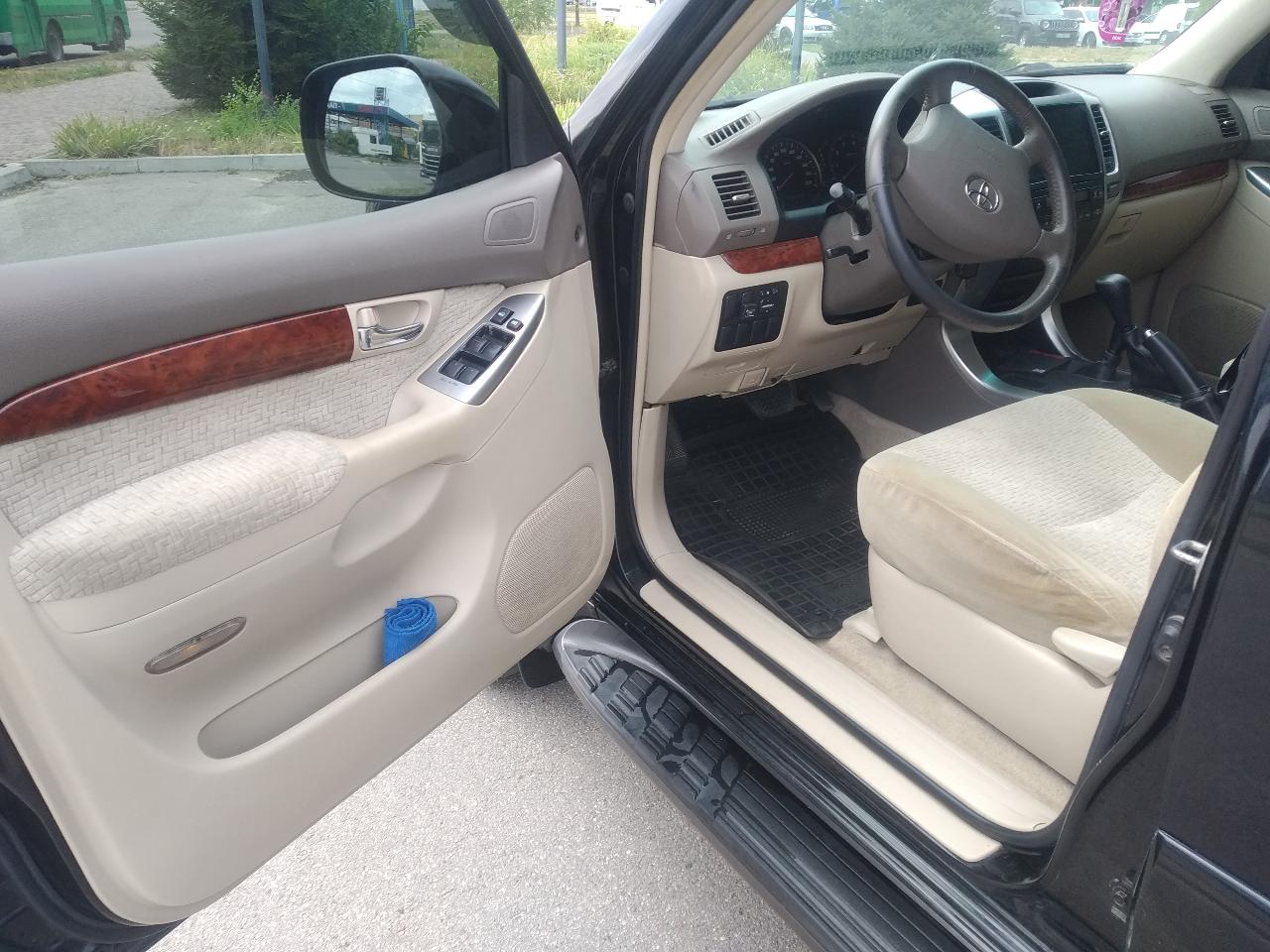 Toyota Land Cruiser Prado - фото 8