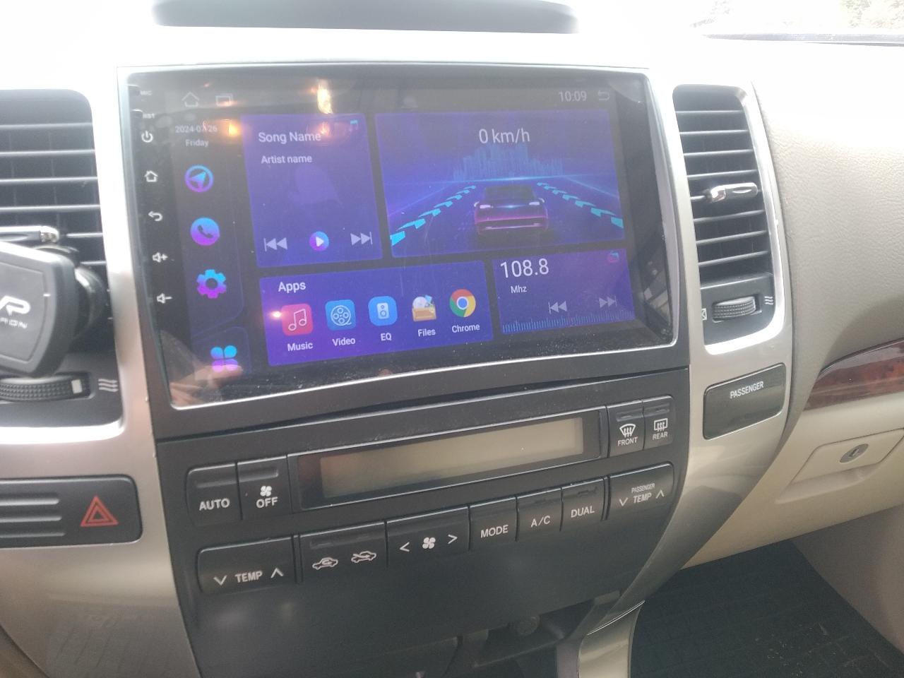 Toyota Land Cruiser Prado - фото 16