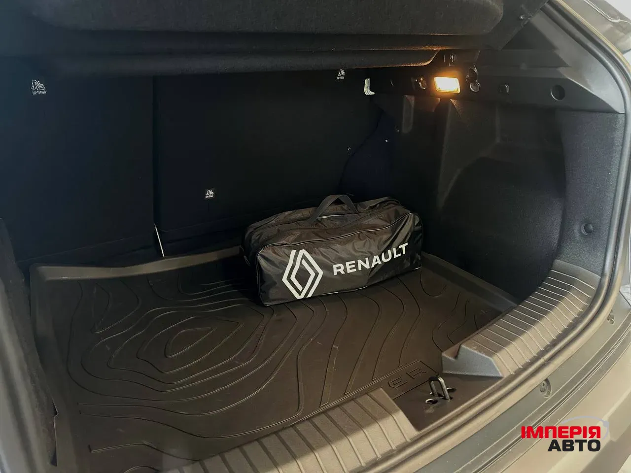 Renault Duster - фото 25