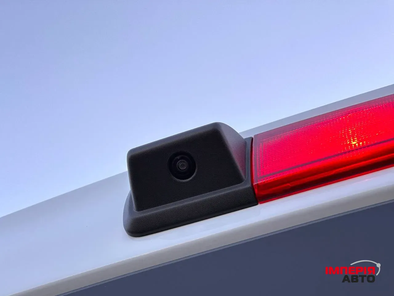 Renault Trafic - фото 10