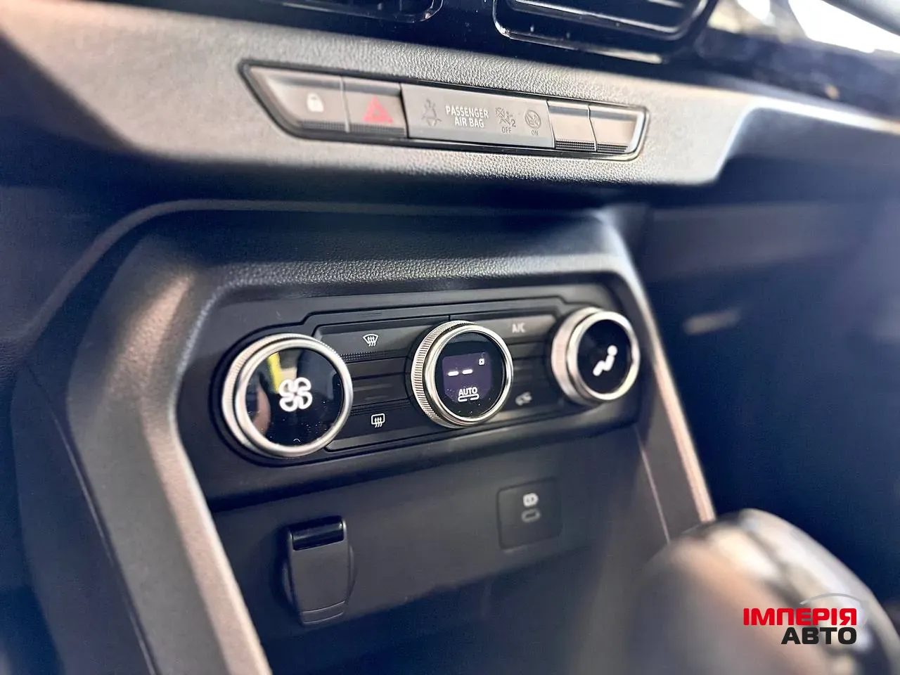 Renault Taliant - фото 15