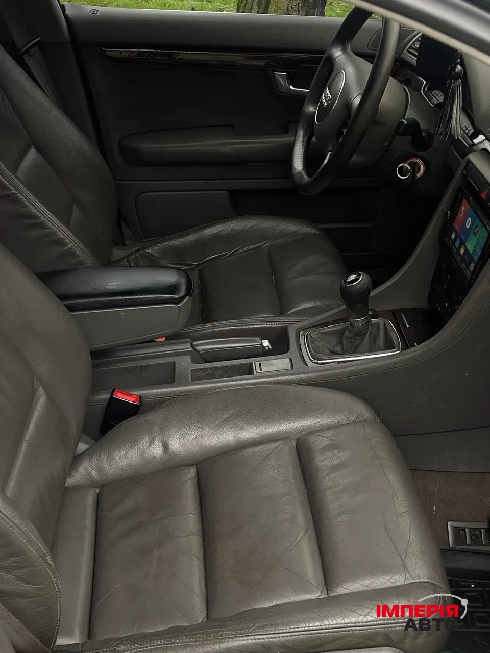 Audi A4 - фото 10