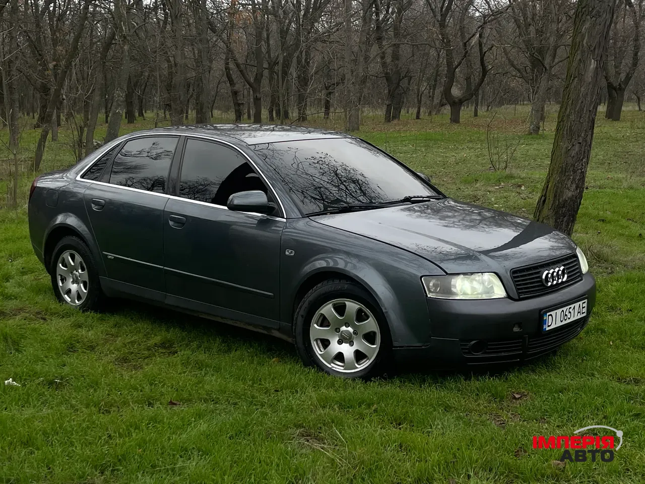 Audi A4 - фото 1