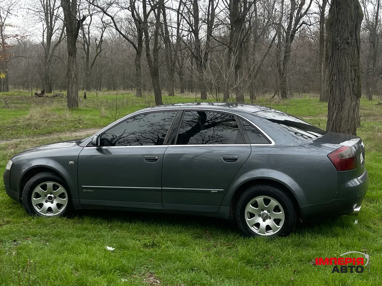 Audi A4 - фото 6