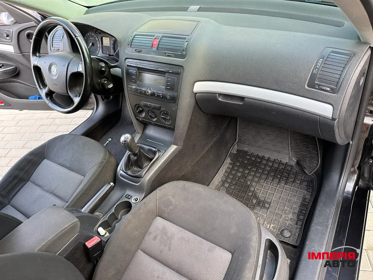 Skoda Octavia - фото 7