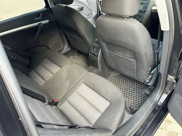 Skoda Octavia - фото 4