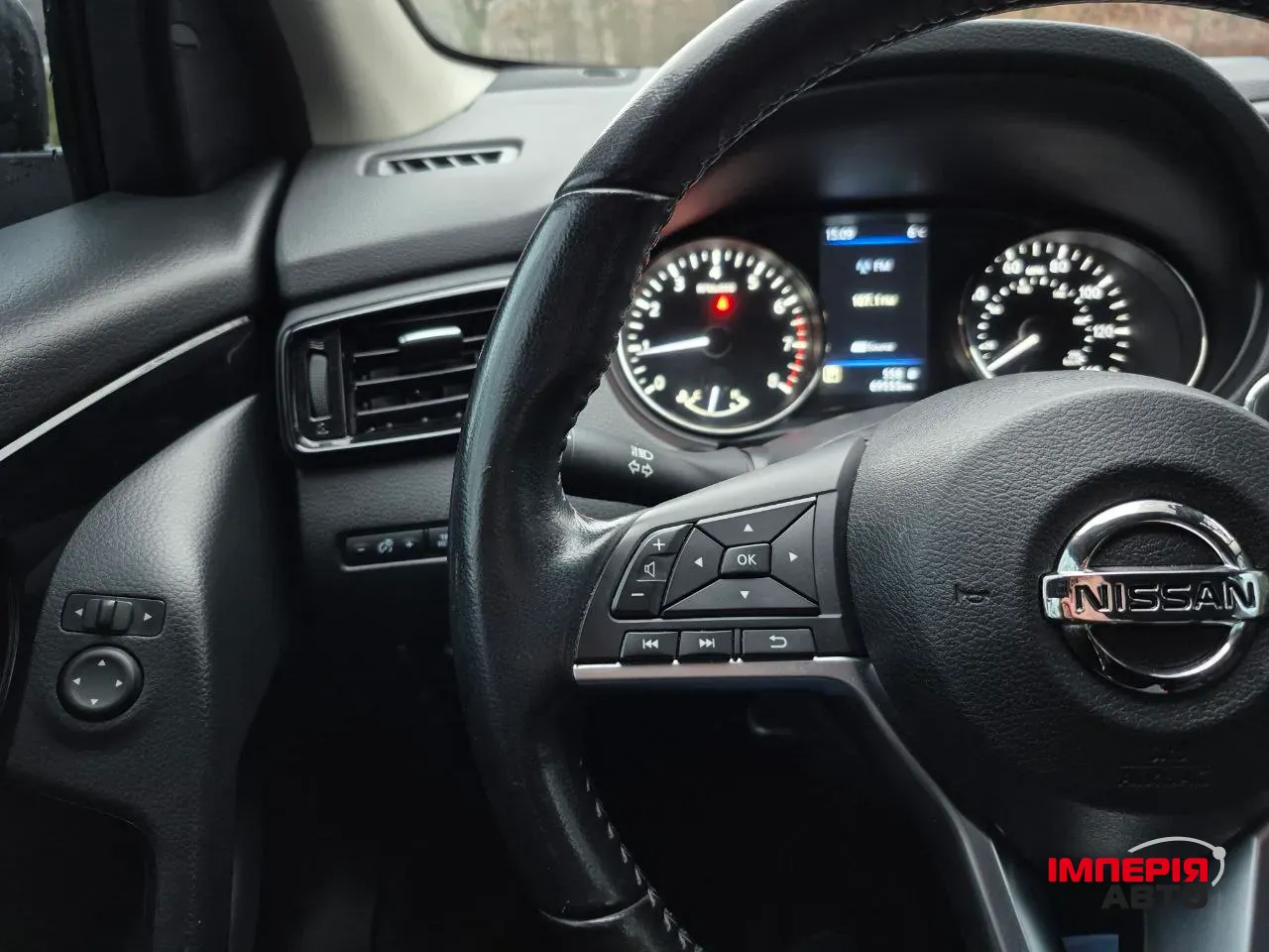 Nissan Rogue Sport - фото 18