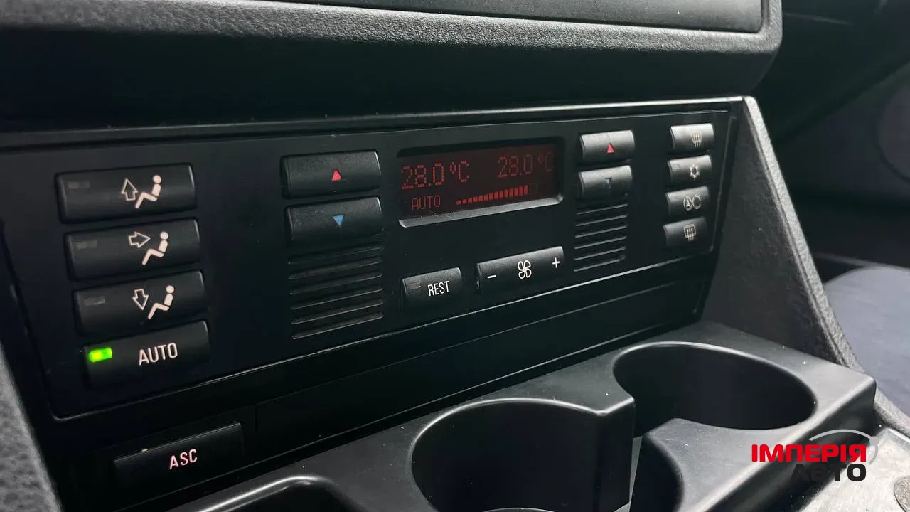 BMW 5 серії - фото 15