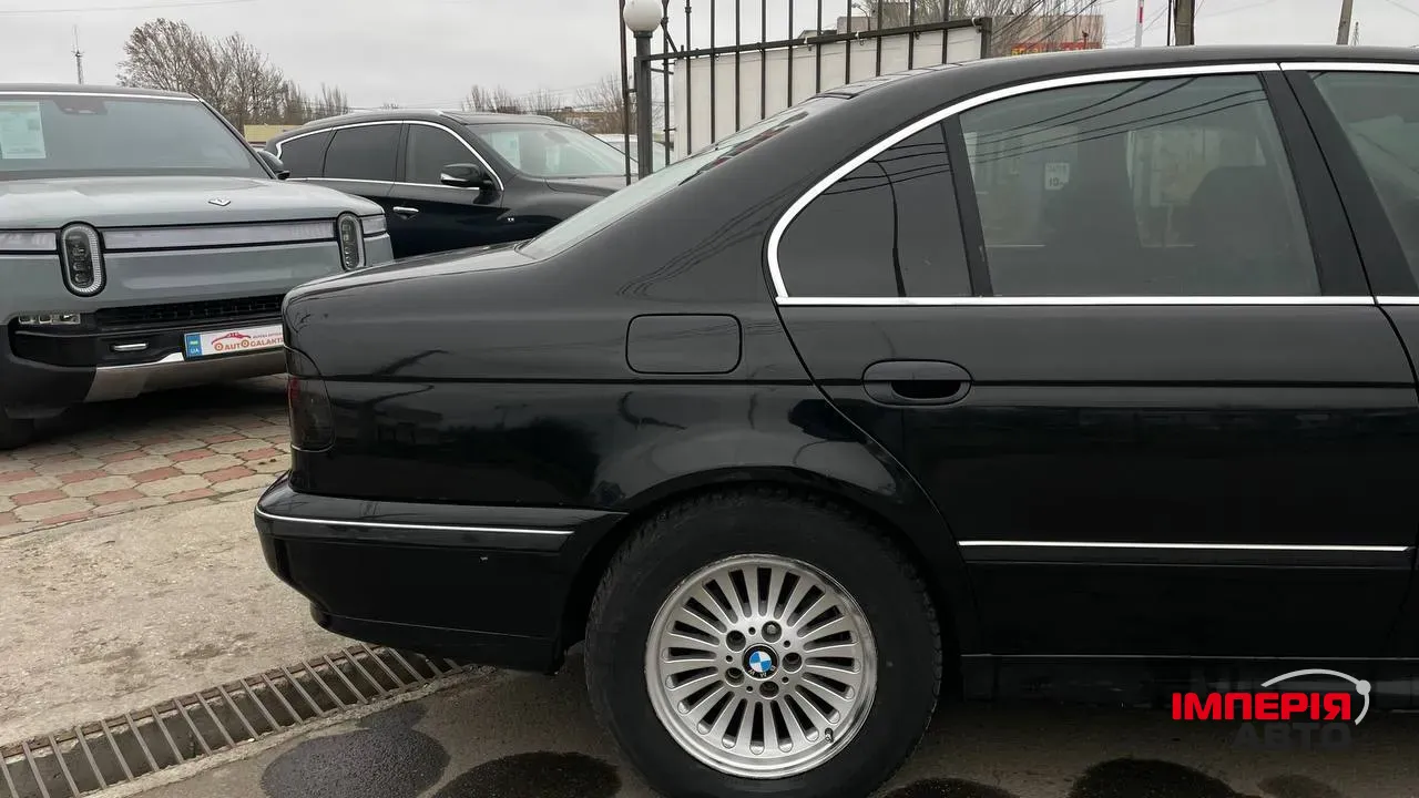 BMW 5 серії - фото 9