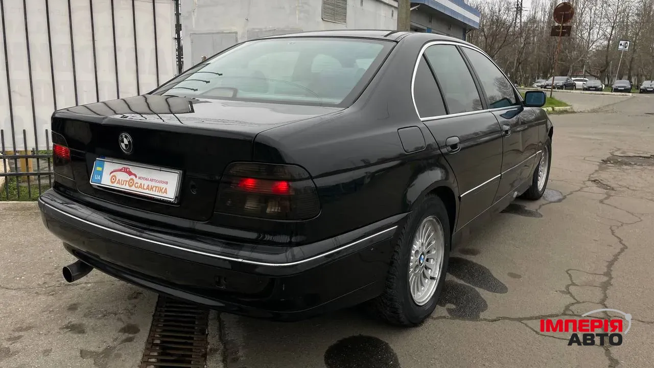 BMW 5 серії - фото 4