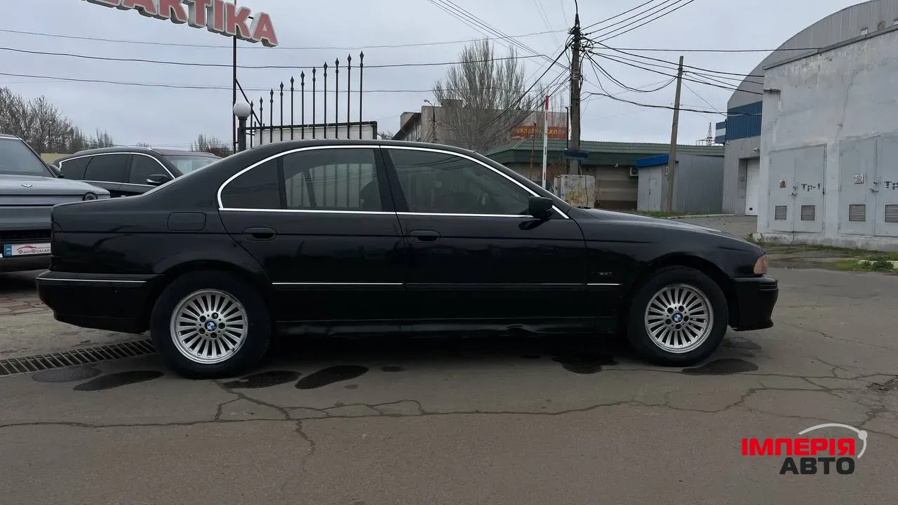 BMW 5 серії - фото 7