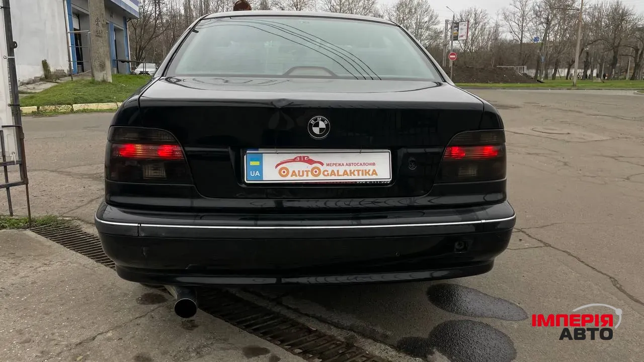 BMW 5 серії - фото 5