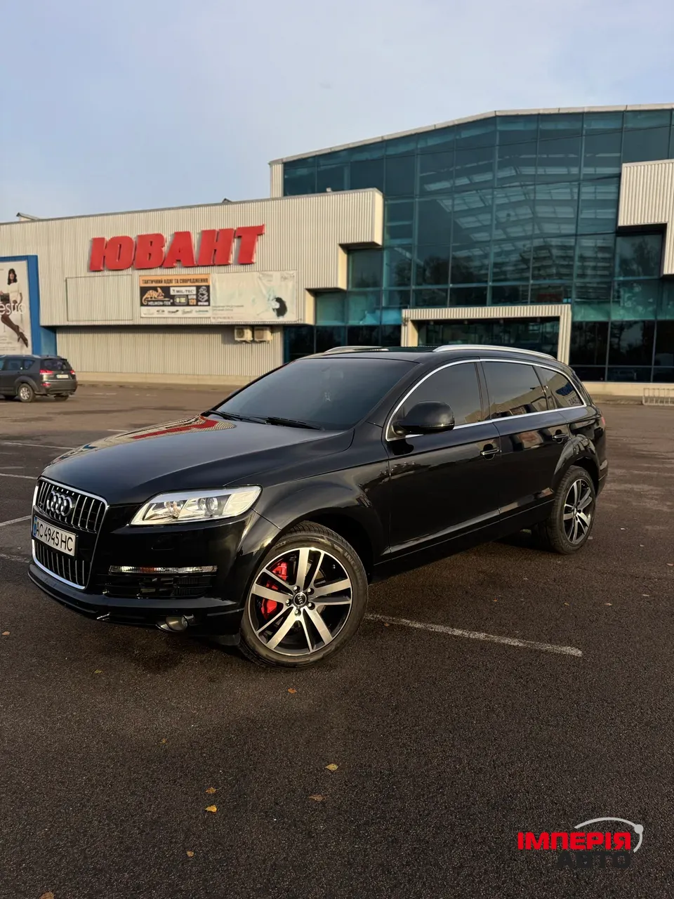 Audi Q7 - фото 1