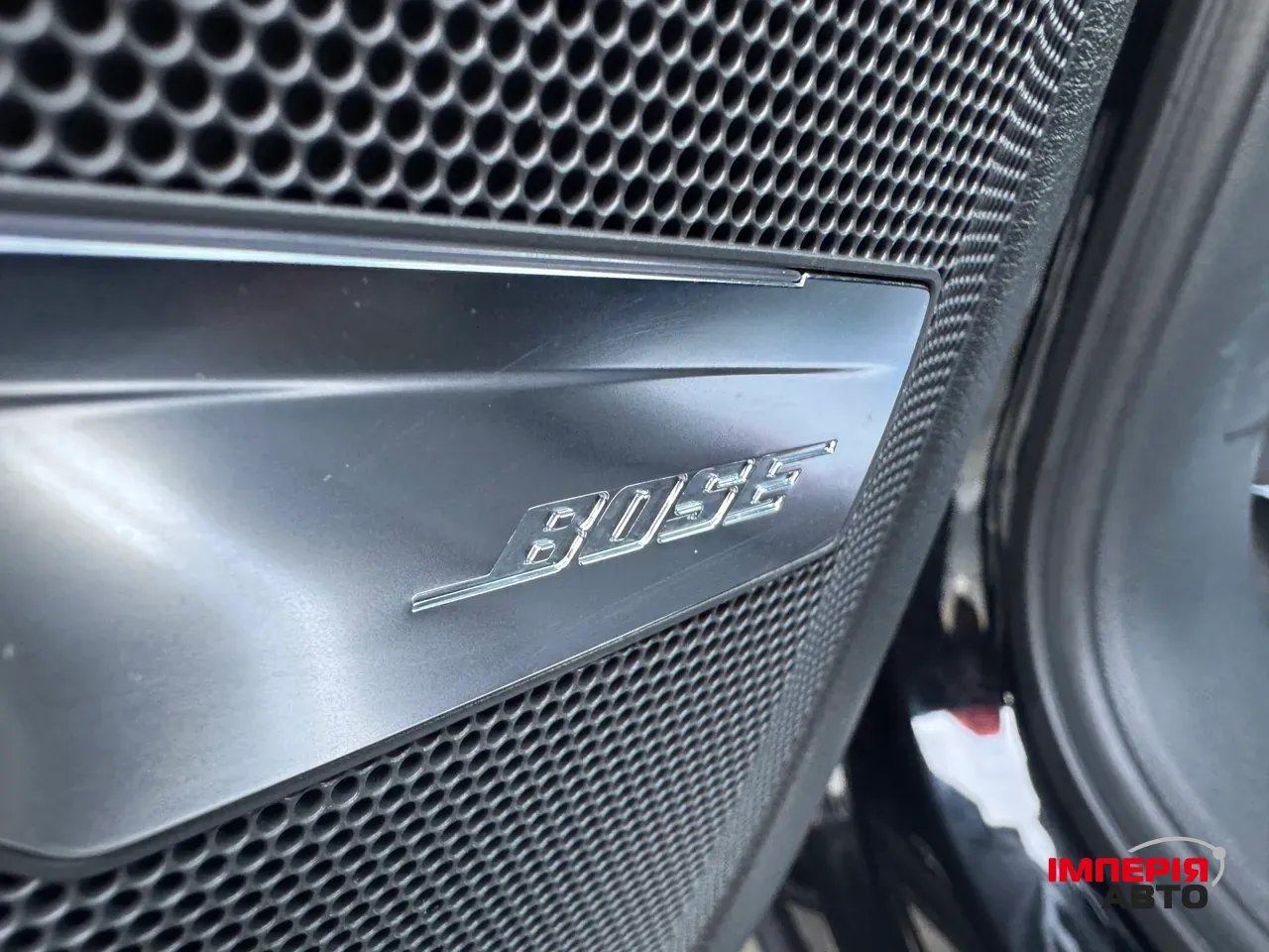 Audi Q7 - фото 15