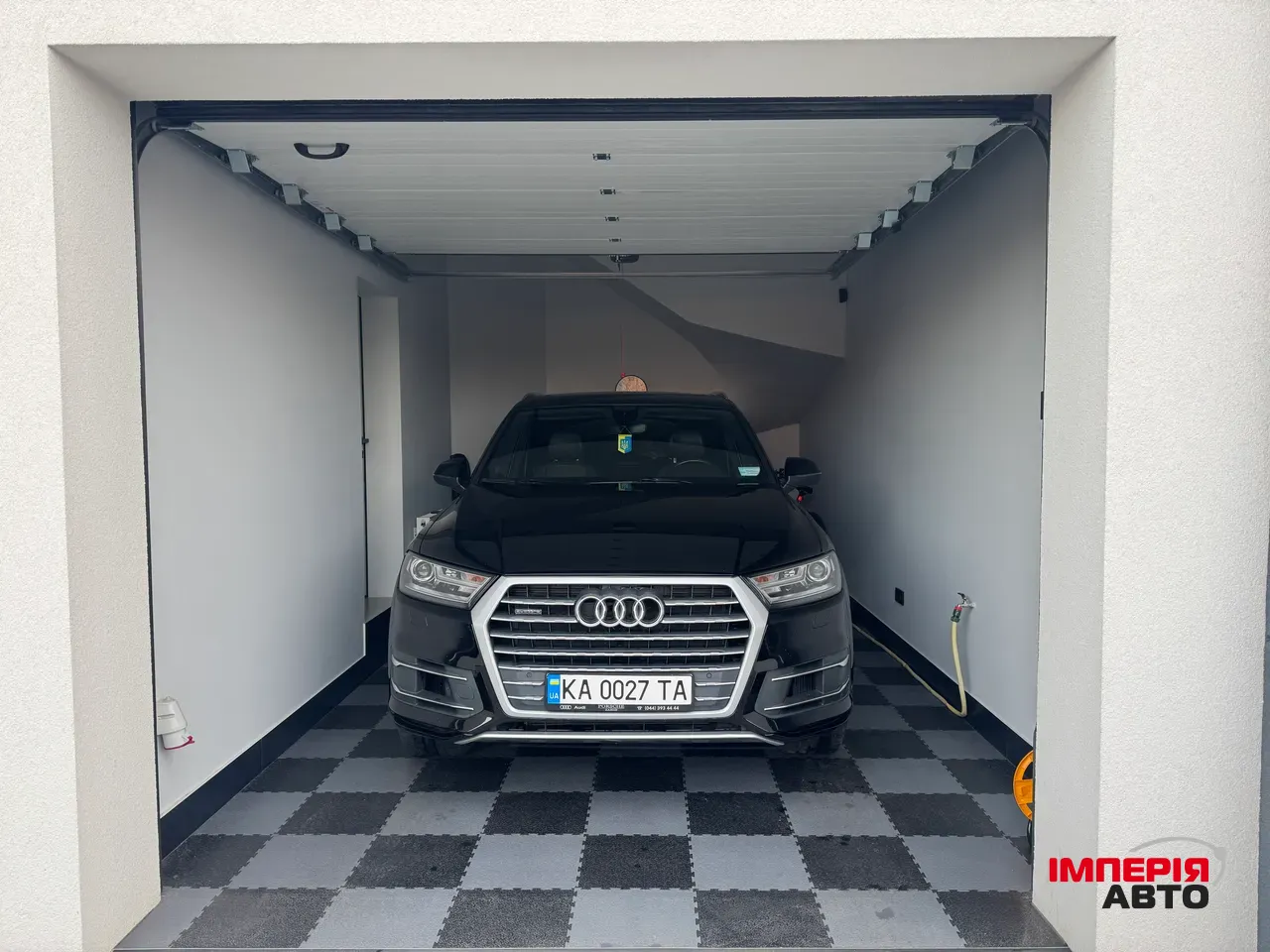 Audi Q7 - фото 7