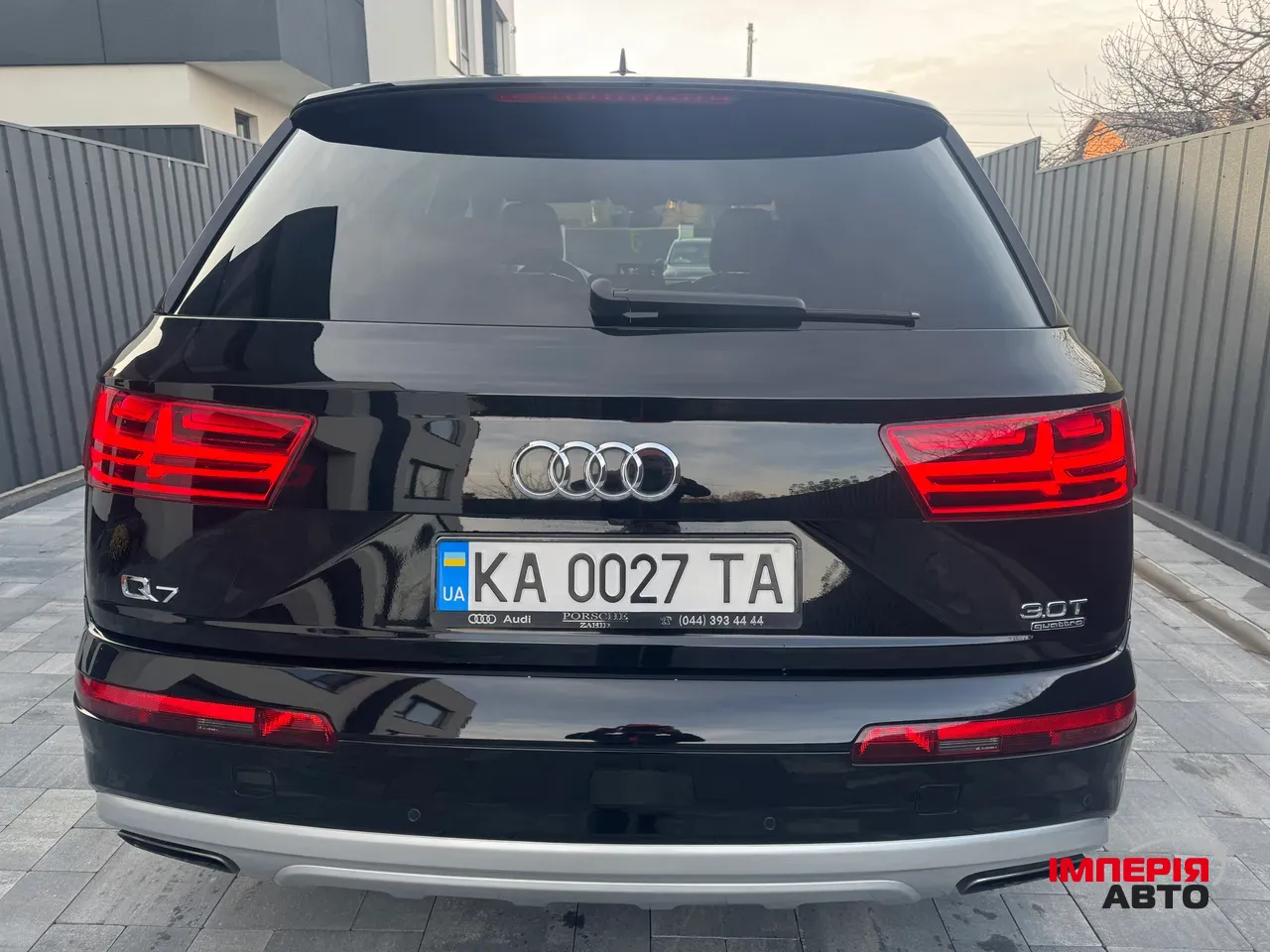 Audi Q7 - фото 45