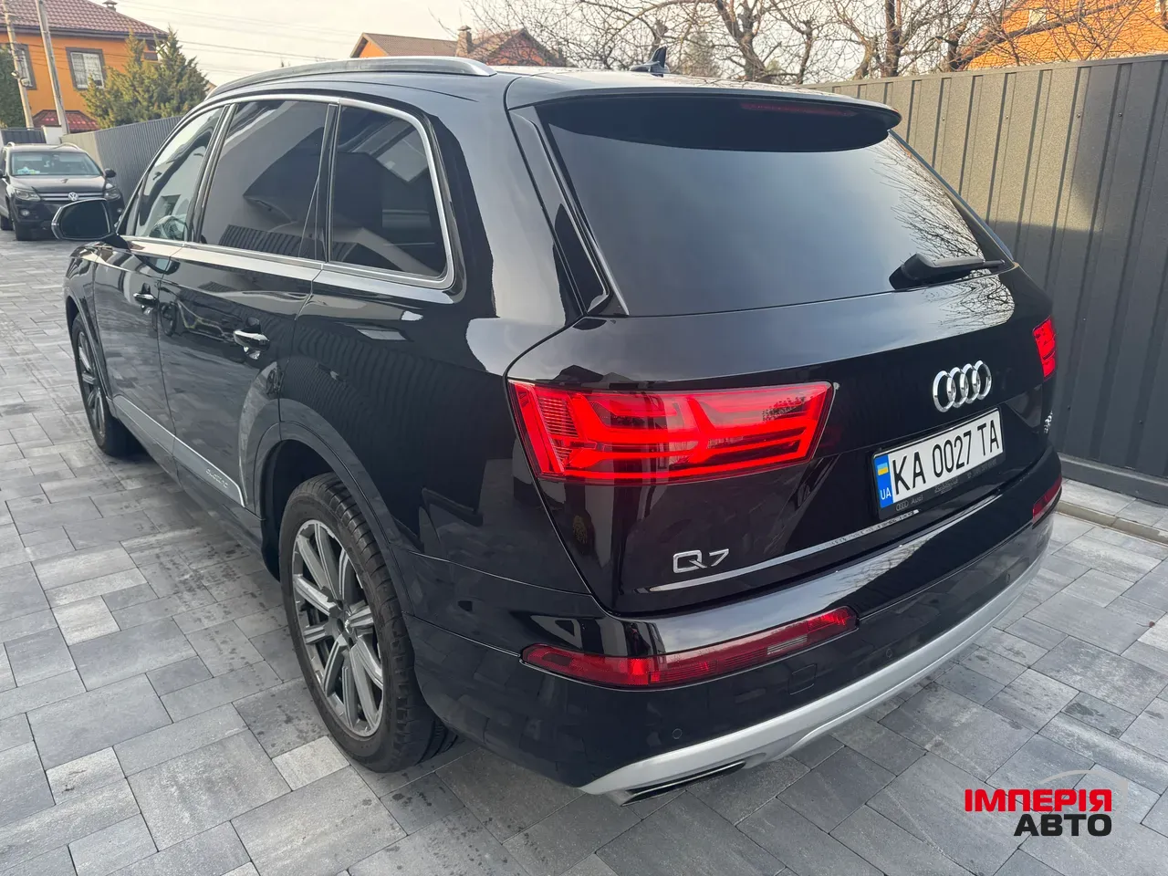 Audi Q7 - фото 47