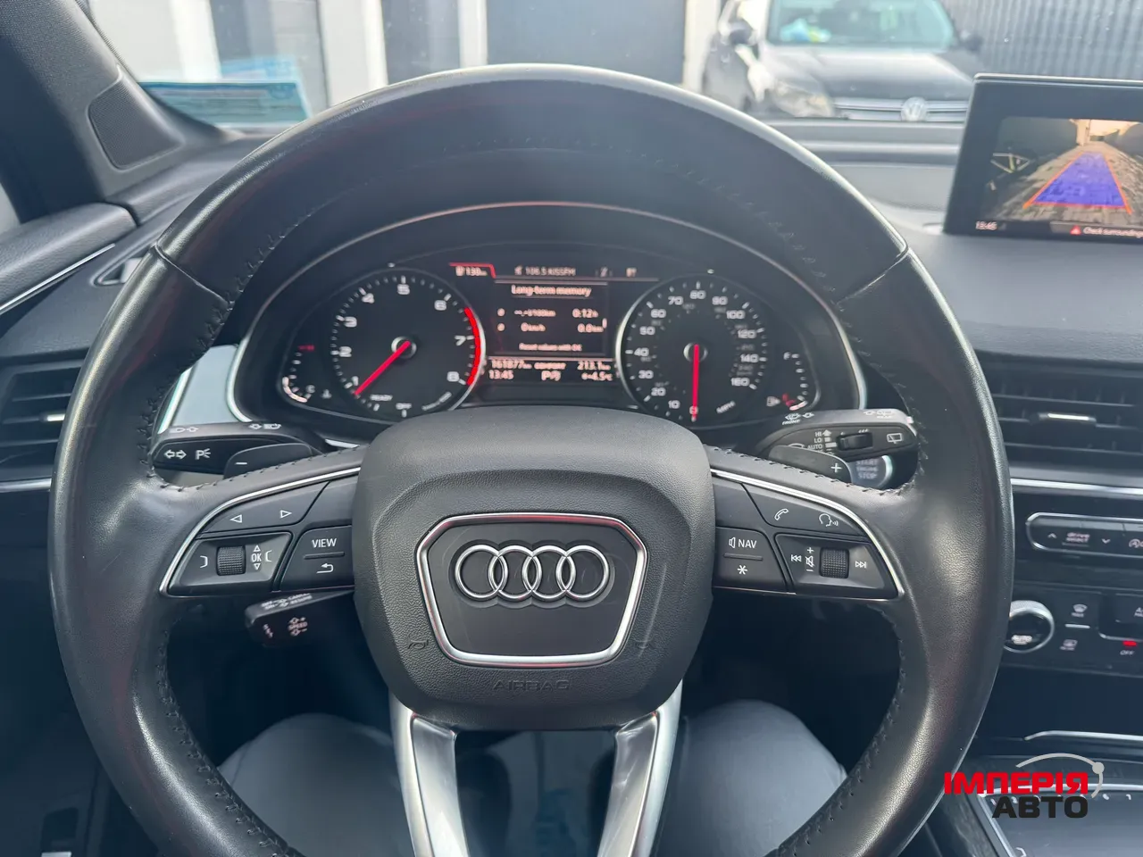 Audi Q7 - фото 23