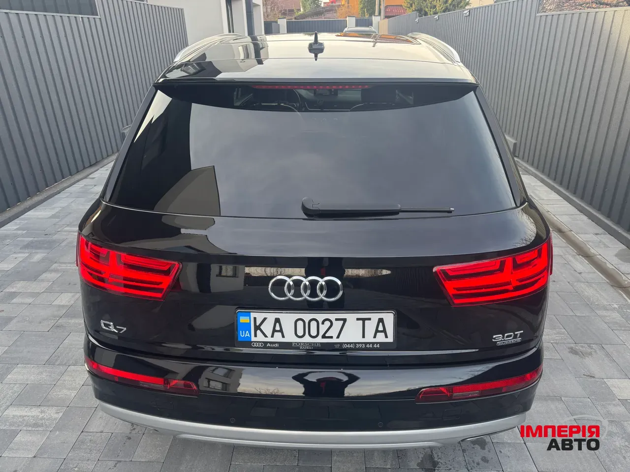 Audi Q7 - фото 41