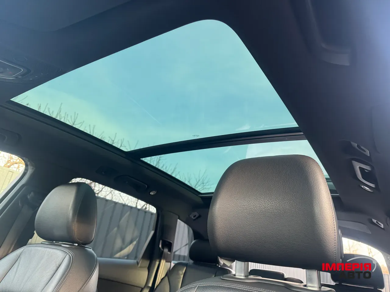 Audi Q7 - фото 30