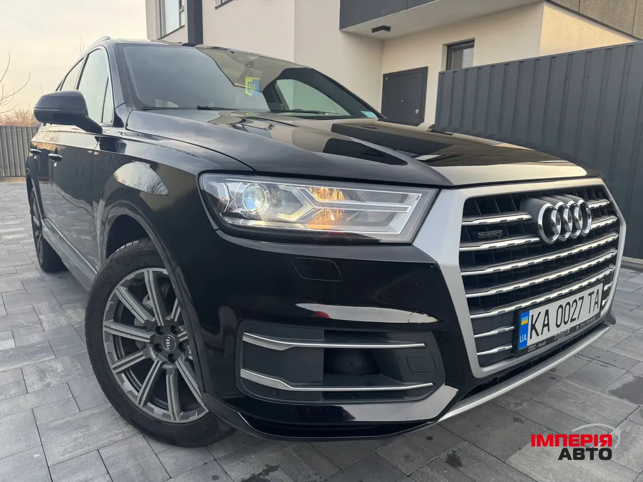 Audi Q7 - фото 37