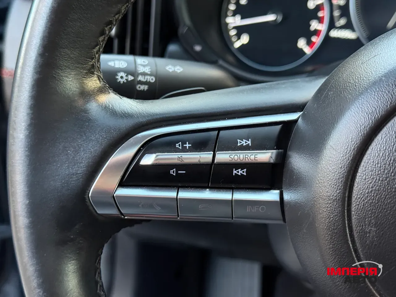 Mazda CX-50 - фото 44