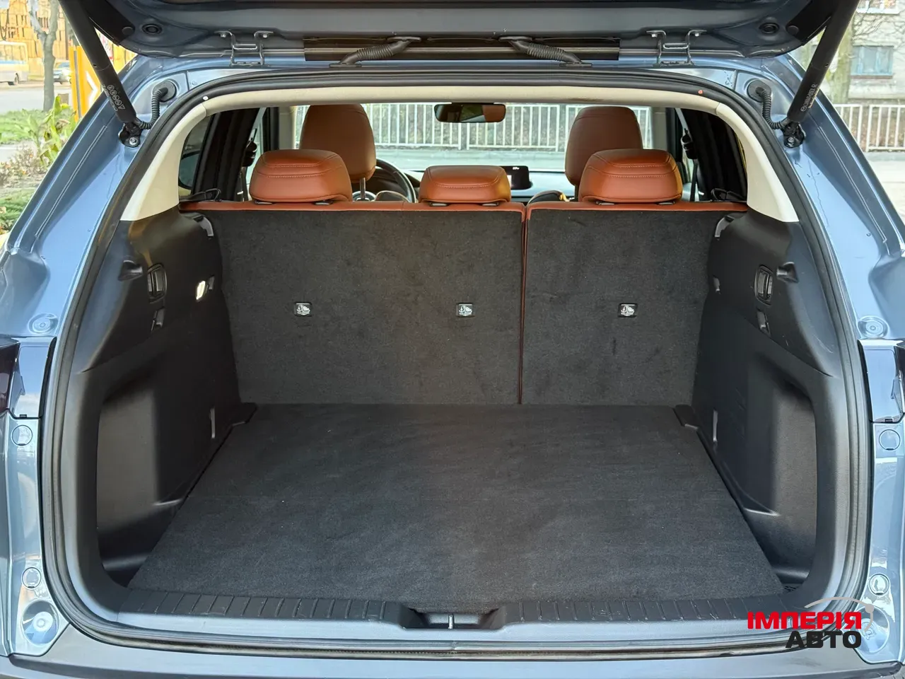 Mazda CX-50 - фото 15