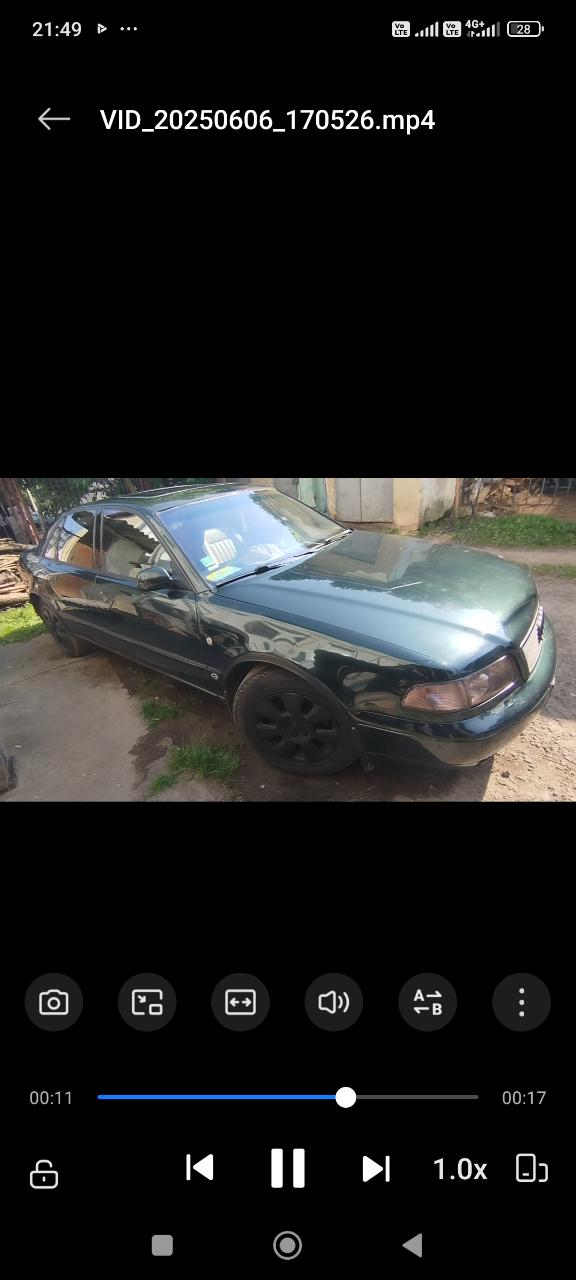 Audi A8 - фото 8