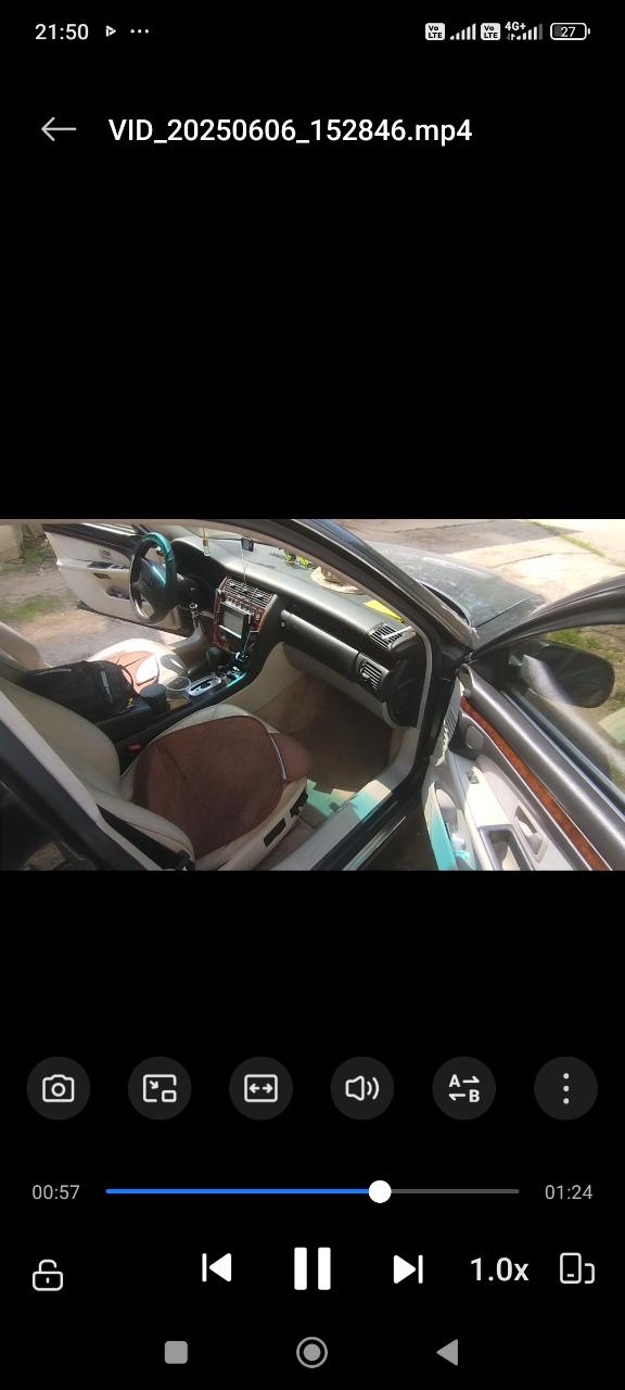 Audi A8 - фото 11