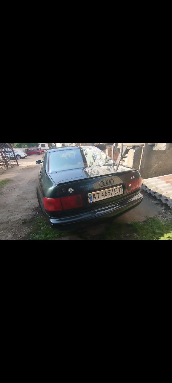 Audi A8 - фото 4