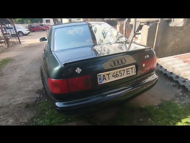 Audi A8 - фото 4