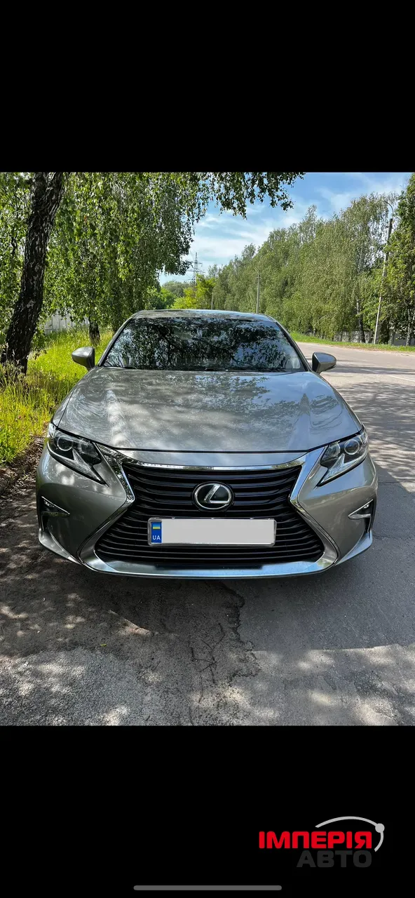 Lexus ES - фото 13